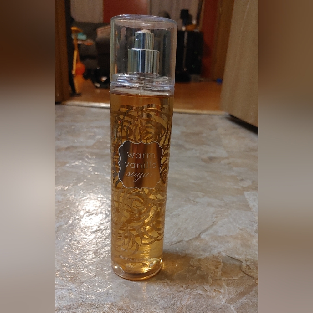 Bath&Body Works - Warm Vanilla Sugar body spray